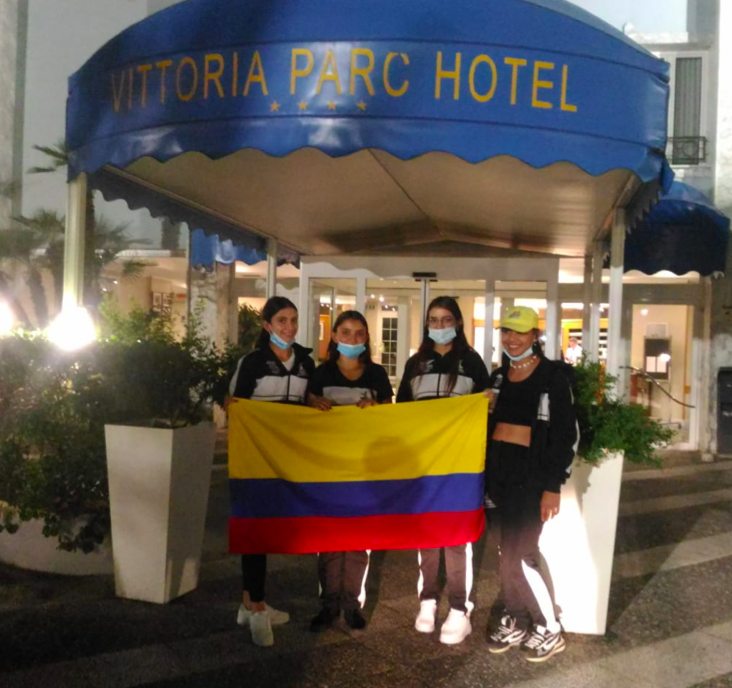 Cuatro Colombianas en Bari, Italia en el Tarining Camp 
